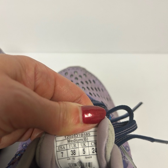 Brooks Running Shoes Women 7 Glycerin 17 Purple Lavender Performance Sneakers - Picture 8 of 14